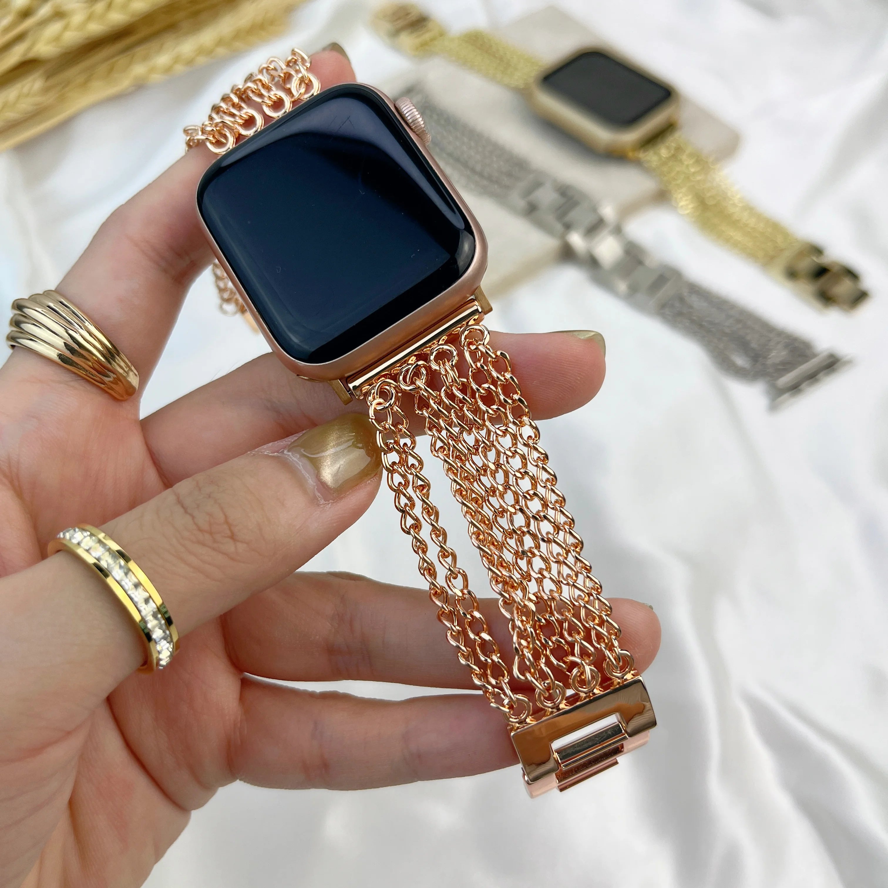 My Pretty Strap Goddess Rose Gold Apple Watch Strap (44/45/46/49MM) Luxe Weave Metal Link Bracelet for Apple Watch – Chic Straps main image 2