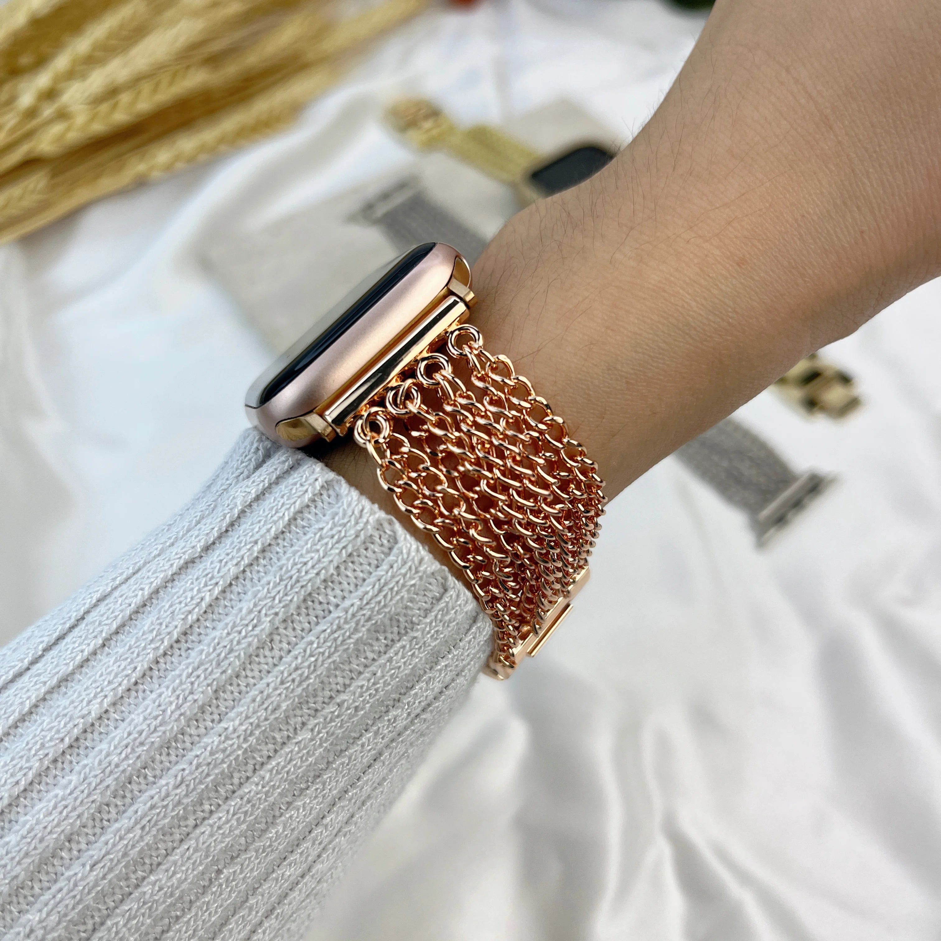 Luxe Weave Metal Link Bracelet for Apple Watch – Chic Straps